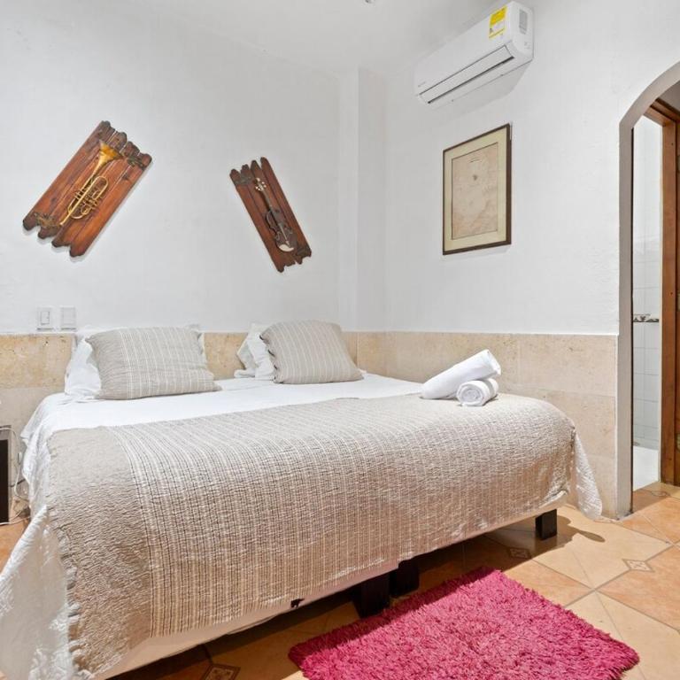Luxury 5 Bedroom Old Town House - Villa - 12