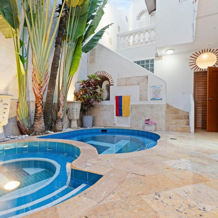 Luxury 5 Bedroom Old Town House - Villa - 49