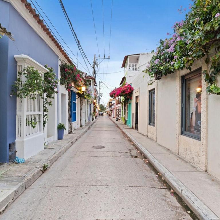 Luxury 5 Bedroom Old Town House - Villa - 69