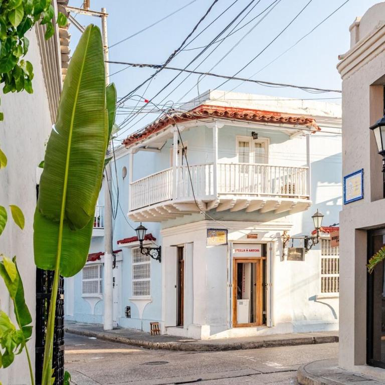 Luxury 5 Bedroom Old Town House - Villa - 96