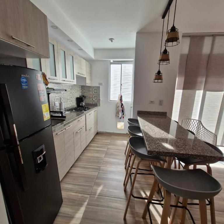 Hermoso Apartamento en Ricaurte Cundinamarca - Apartamento de 3 dormitorios - 3