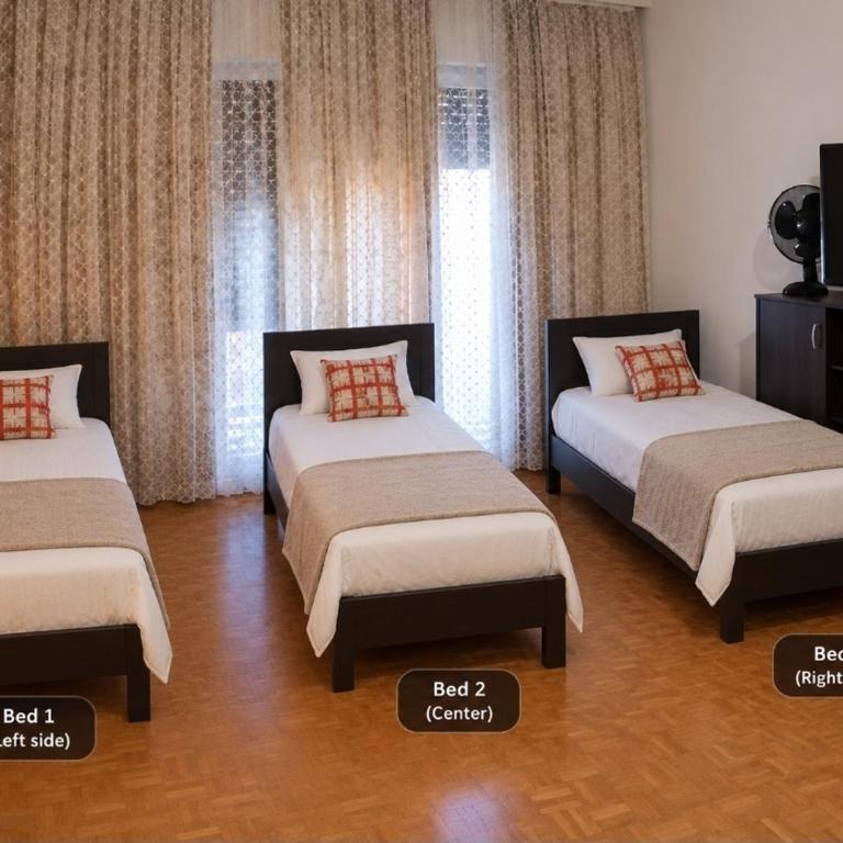 Geneva 3 beds Spaces Room Short-Term rental - Chambre Double Économique - 4