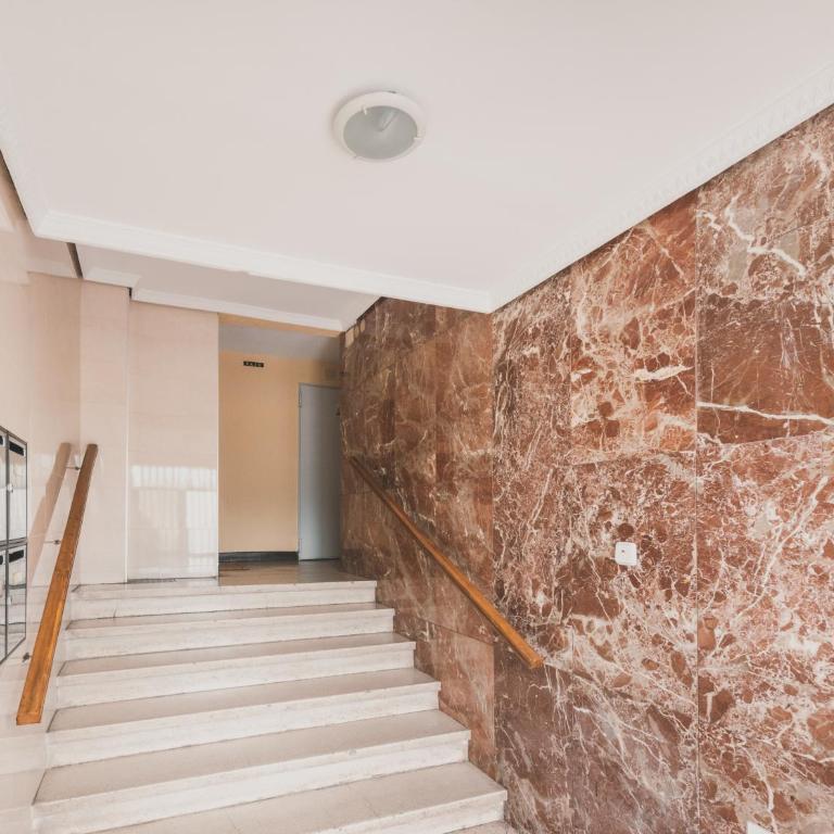 Apartamento en Villaverde Alto frente estación - Appartamento con 3 Camere da Letto - 28