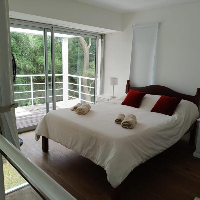 Modern house in Bosque Peralta Ramos - Two-Bedroom House - 6