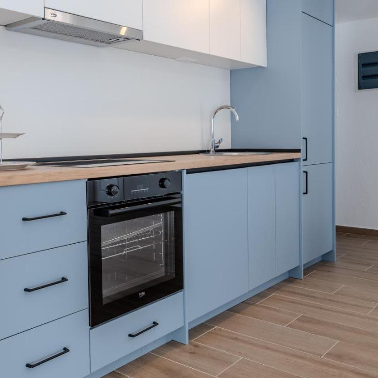 Hill House Orahovac - Apartment mit 2 Schlafzimmern, einem Balkon und Meerblick - 2