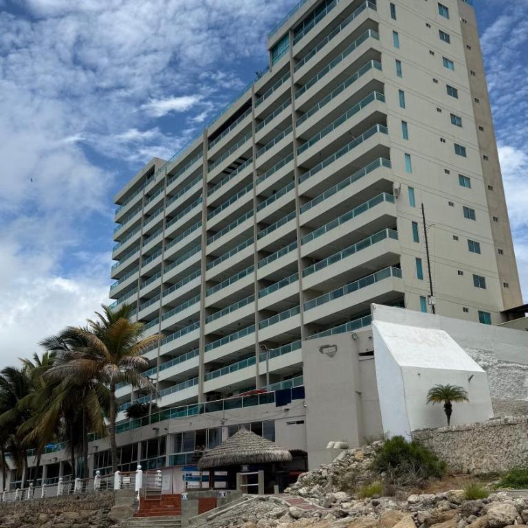 Condo with pool and private beach - Apartamento de 3 dormitorios - 26