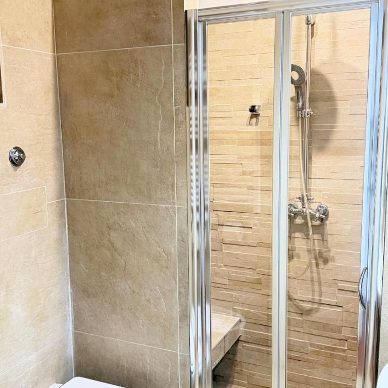 Sweet Home - One-bedroom apartment Grottarossa - Apartamento de 1 dormitorio - 12