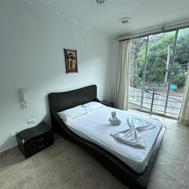 Hotel Cristalina - Habitación Doble - 2