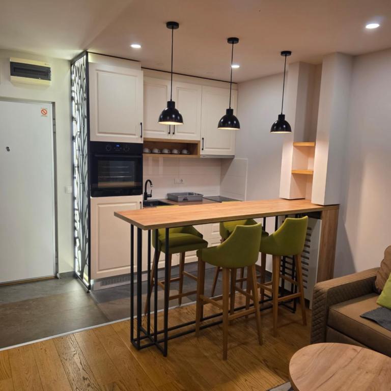 Aura suites 3 - Apartment mit 1 Schlafzimmer - 2
