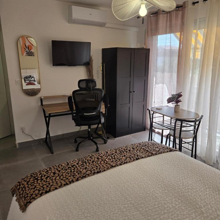 StudioG-4 Elegant Balcon Clim Parking Univ OncoPol - Appartamento con 1 Camera da Letto - 8