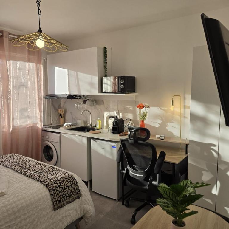 StudioG-6 Douillet Clim Parking Oncopole UnivJJ - Appartamento con 1 Camera da Letto - 2