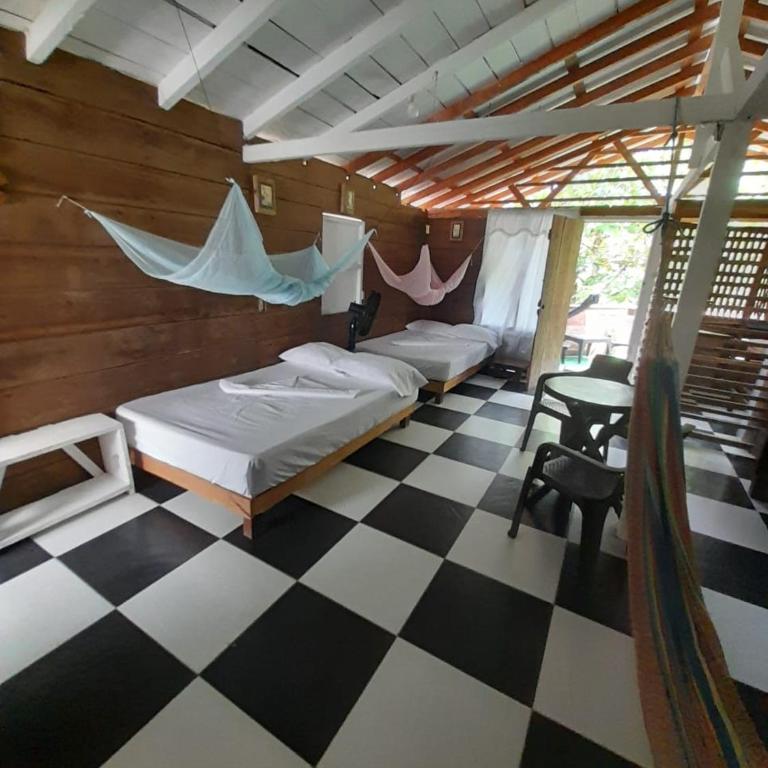 Hospedaje Pirata Express - Family Room with Private Bathroom - 6