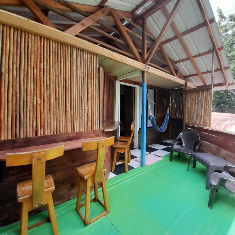 Hospedaje Pirata Express - Family Room with Private Bathroom - 5