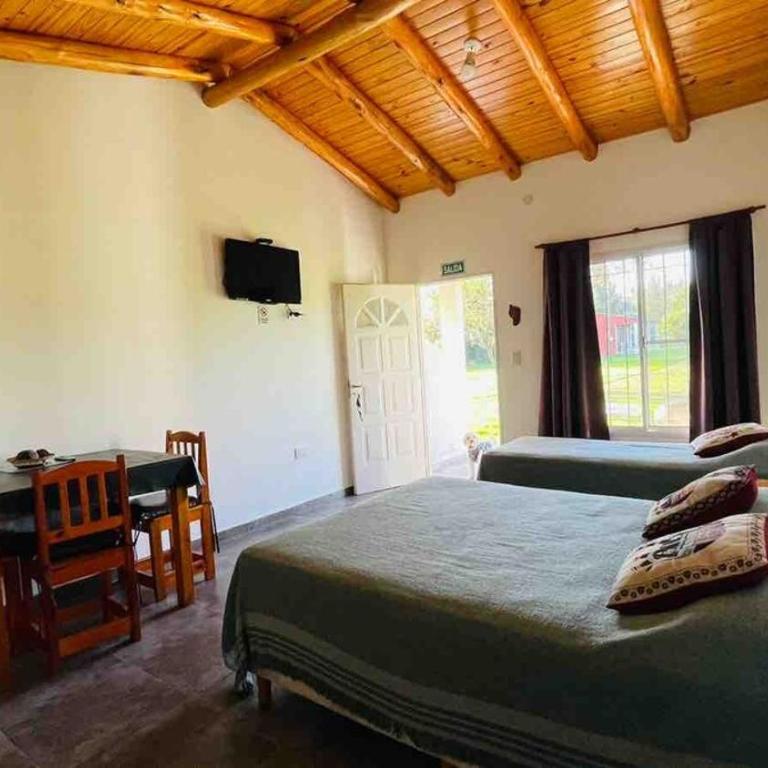 Camino a Ñandubaysal - Monoambientes - Casa con 1 dormitorio - 4