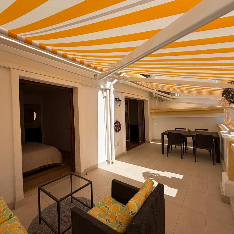 Sunny Terrace Apartment with Pools in Costa Adeje - Appartement avec Terrasse - 10