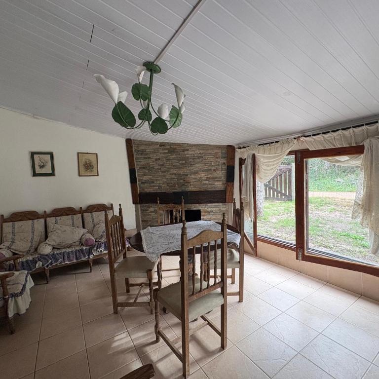 Hermosa Casa en La Esmeralda a metros del mar - Casa de 2 dormitorios - 2