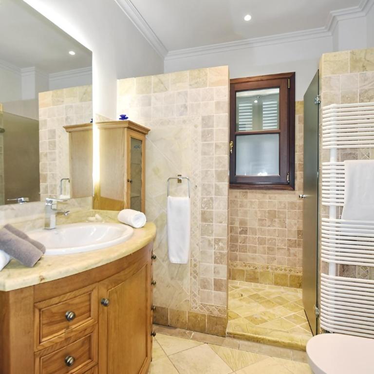 Lujosa Finca con piscina y aacc para 6 personas - Casa de 3 dormitorios - 24