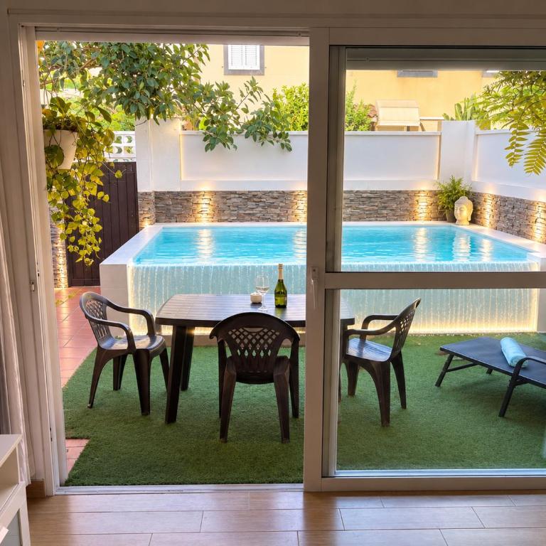 Casa Vazquez - Three-Bedroom Townhouse - 1