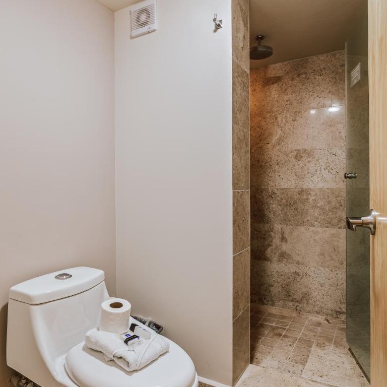 Casona 109 By Homirent - Suite con cama extragrande - 18