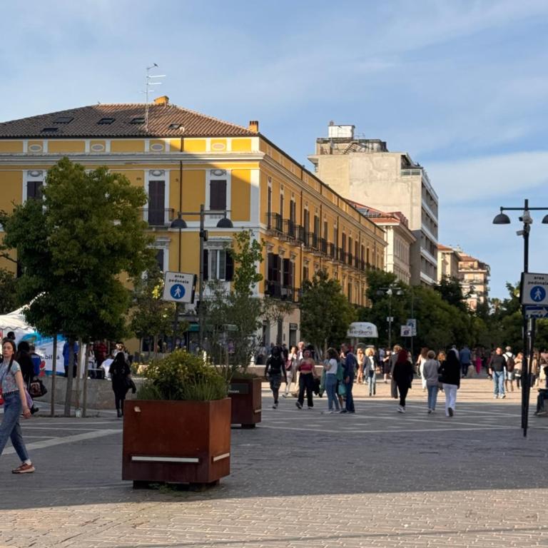 Loggetta Sole Appartamento Pescara Centro - Appartamento con 1 Camera da Letto - 64