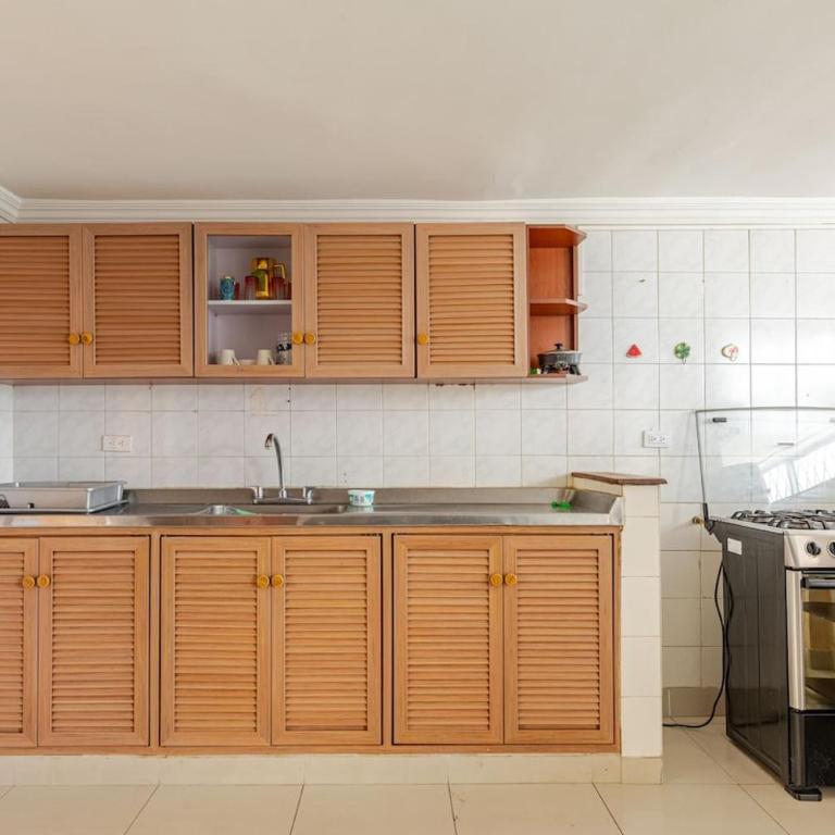 Tourist apartment steps from the Historic Center - Four-Bedroom Apartment - 33