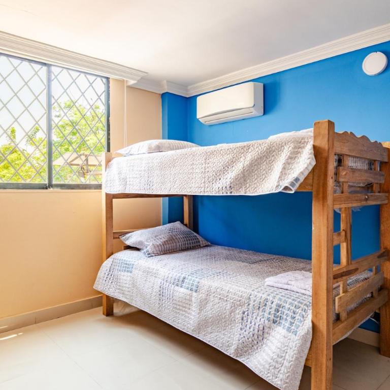 Tourist apartment steps from the Historic Center - Four-Bedroom Apartment - 29