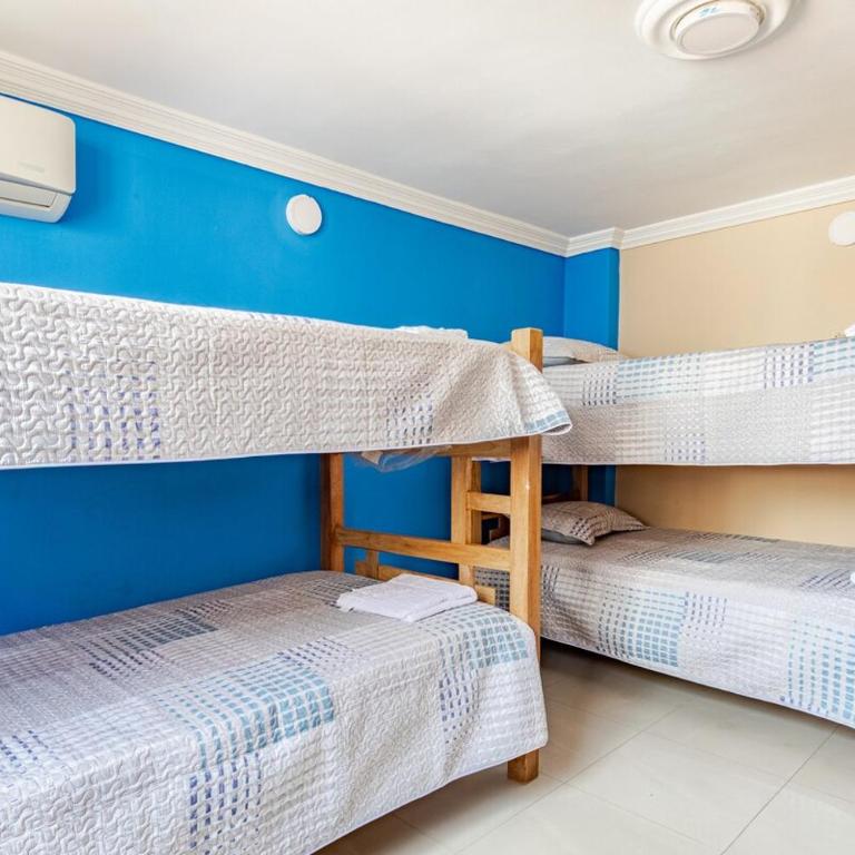 Tourist apartment steps from the Historic Center - Four-Bedroom Apartment - 26