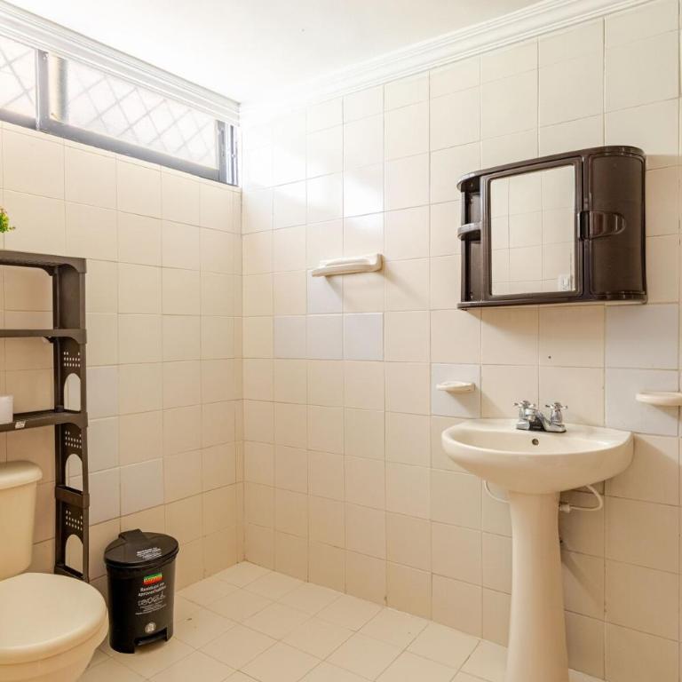 Tourist apartment steps from the Historic Center - Four-Bedroom Apartment - 14