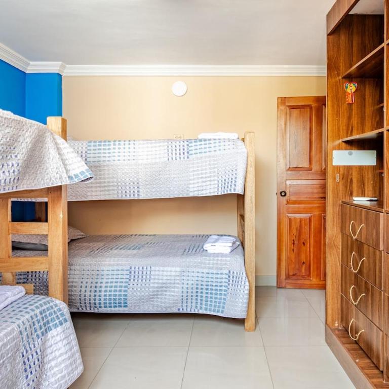 Tourist apartment steps from the Historic Center - Four-Bedroom Apartment - 12