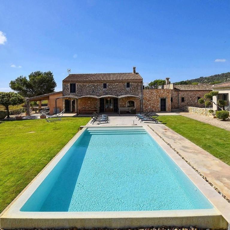 Bonita Finca de estilo moderno con piscina & aacc - Casa de 6 dormitorios - 1