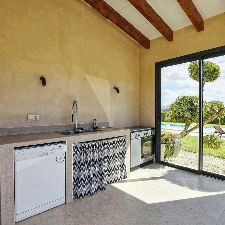 Bonita Finca de estilo moderno con piscina & aacc - Casa de 6 dormitorios - 28