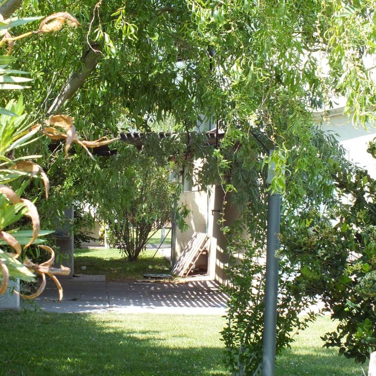 Cabañas EL ABRAZO - Apartamento Deluxe de 2 dormitorios con vistas al jardín - 15