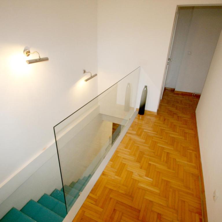 Apartment Grande Centar sa garažom - Apartment mit 3 Schlafzimmern und Balkon - 12