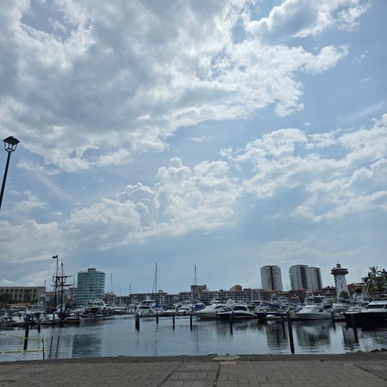 Depa con Balcón y Asador en Marina Vallarta - Apartment mit 3 Schlafzimmern - 8