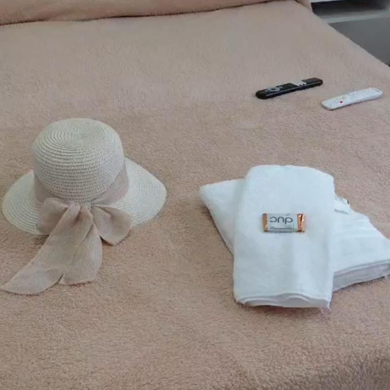 Hotel 27 de Abril - Double Room - 8