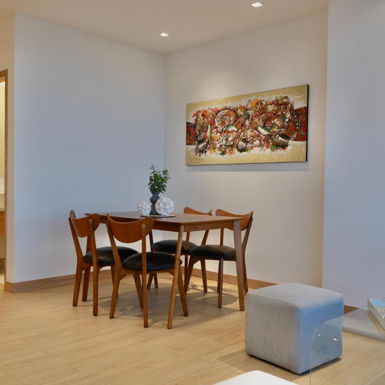 Unique Apartments - One-Bedroom Apartment - 9
