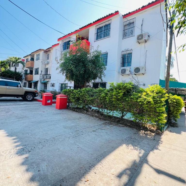 Central Family Apartment with Air conditioning and Hot Water - Apartment - 27
