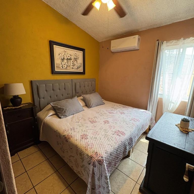 Central Family Apartment with Air conditioning and Hot Water - Apartment - 12