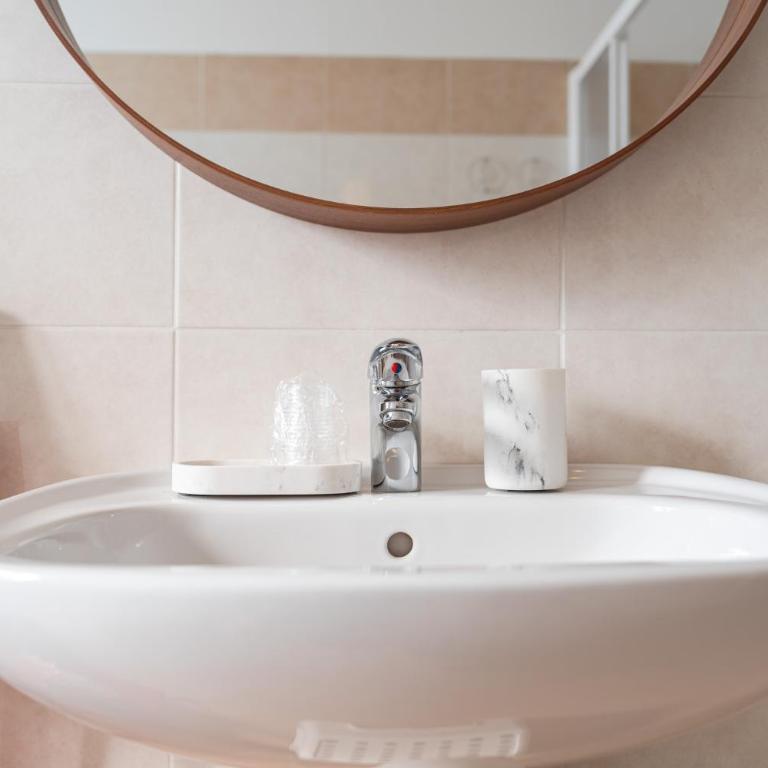 Matelia - Dimora Chinotto - Camera Tripla con Bagno Privato Esterno - 15