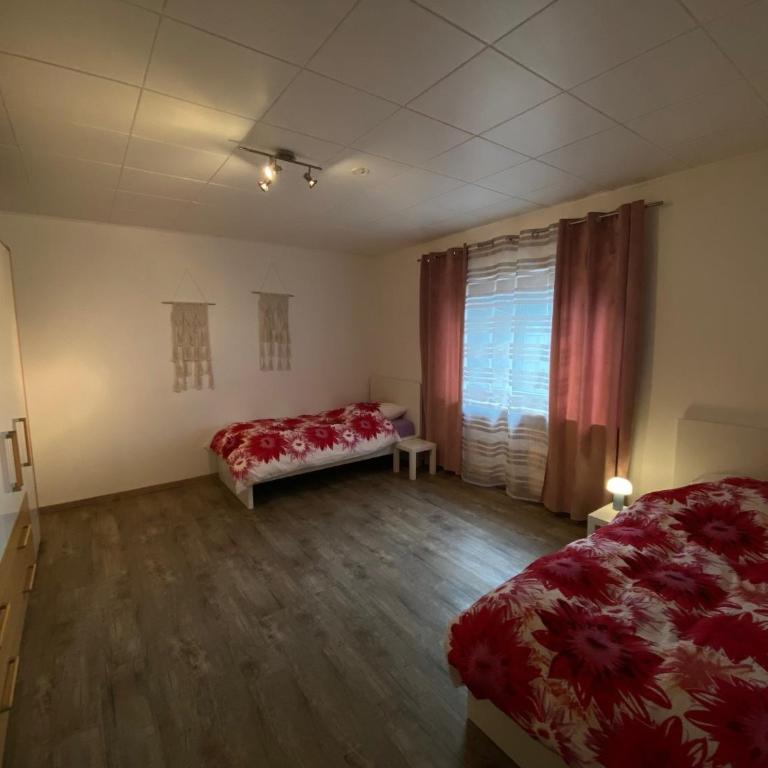 Grosse Wohnung Erdgeschoss - Apartamento de 3 dormitorios - 8