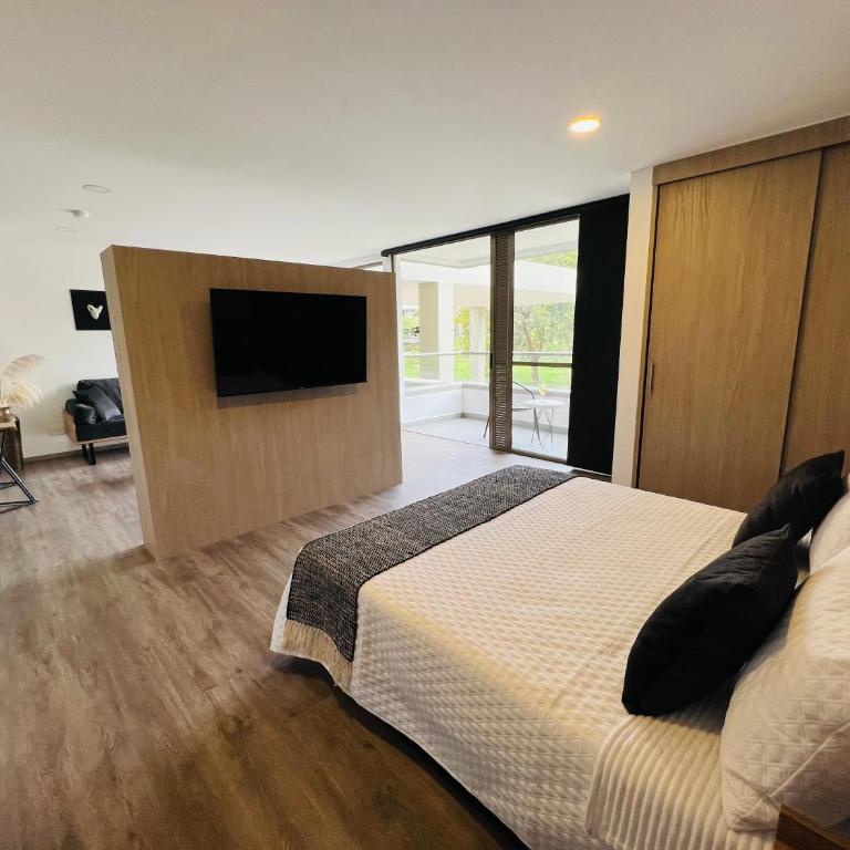 Lujoso Aparta Suite campestre en Llanogrande - Apartamento de 1 dormitorio - 3