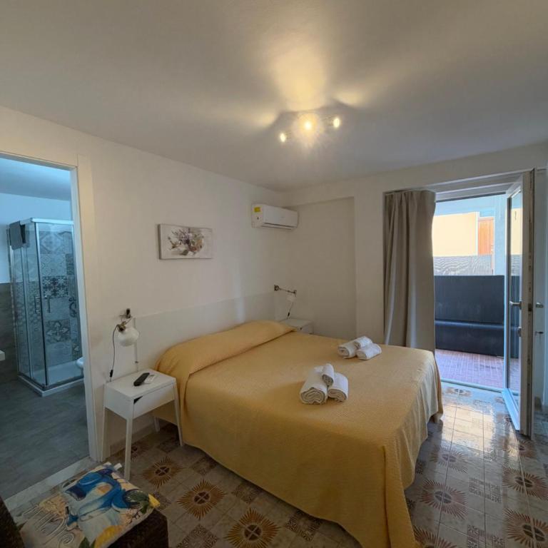 Le Torrette Rooms and Apartments - Camera Matrimoniale con Patio - 17