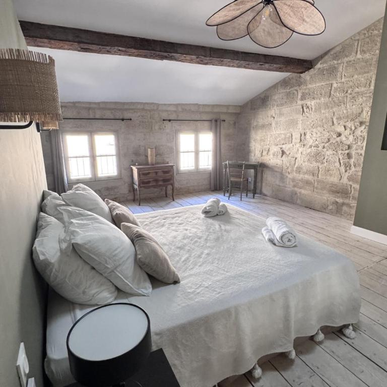 Centre ville Uzes-La maison aux petits pas 4 étoiles - Maison 4 Chambres - 25