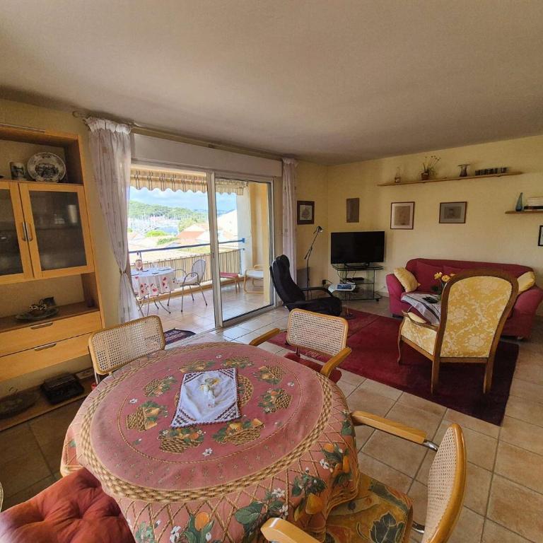 3 chambres, au coeur du village de Saint Mandrier - Appartamento con 3 Camere da Letto - 6