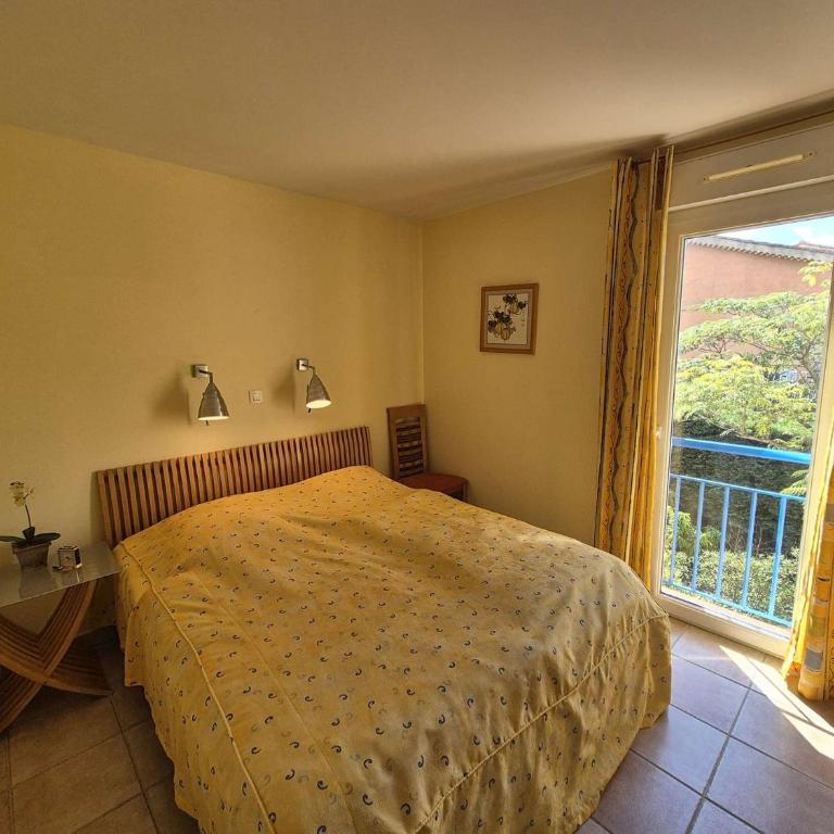 3 chambres, au coeur du village de Saint Mandrier - Appartamento con 3 Camere da Letto - 11