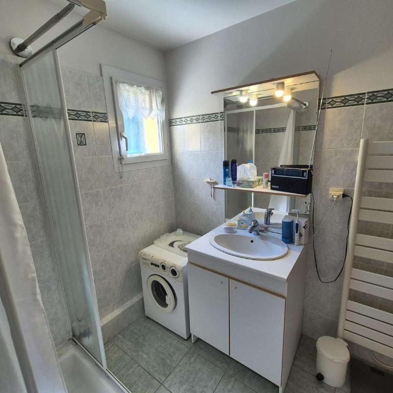 3 chambres, au coeur du village de Saint Mandrier - Appartamento con 3 Camere da Letto - 15
