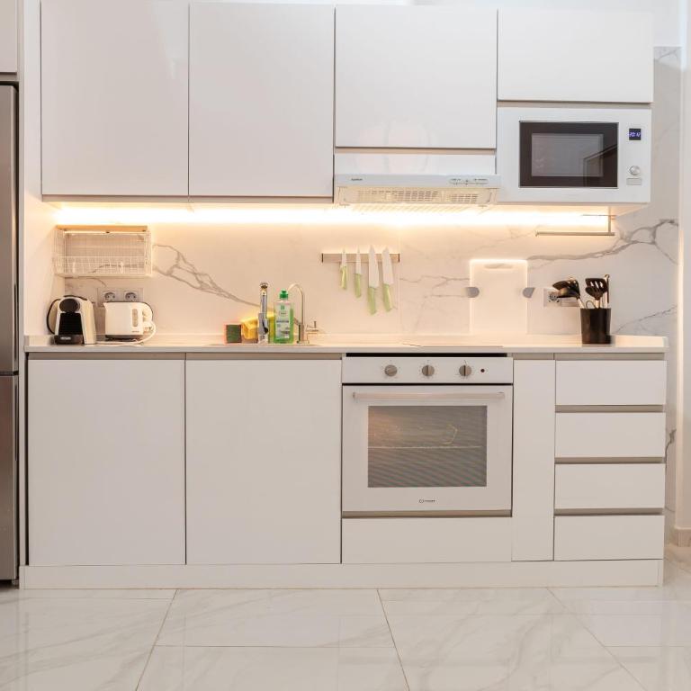 SleekLofts by City of Arts - Two-Bedroom Apartment with Terrace - 5