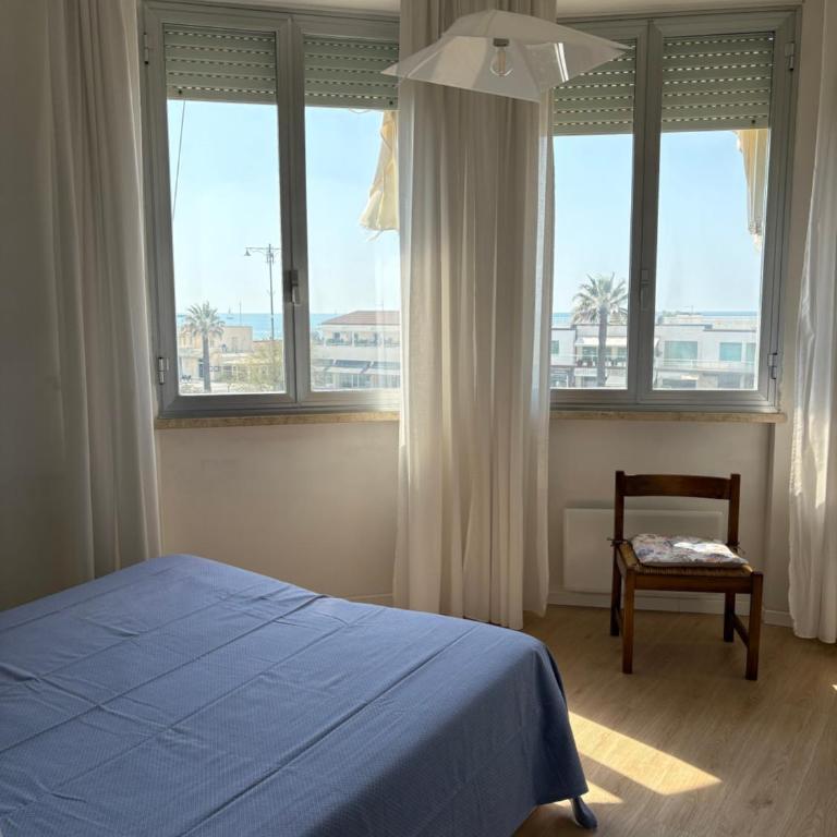 Maestoso Appartamenti sul Lungomare - One-Bedroom Apartment with Sea View - 1