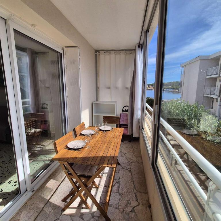 Appartement 1 chambre, climatisation, tout à pied - One-Bedroom Apartment - 1