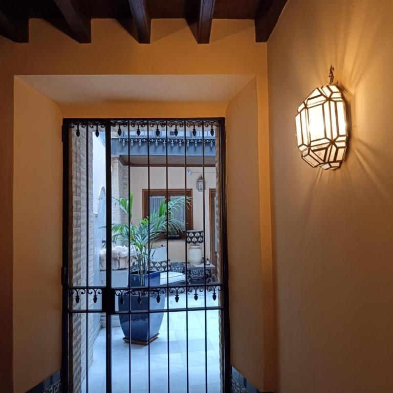 Apartamentos Puerta Real Sevilla Centro - Apartamento con vistas y balcón - 15